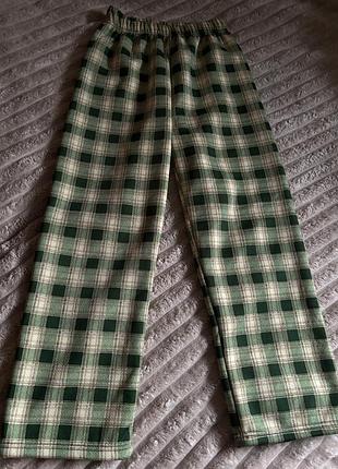 Штани теплі в клітинку с м