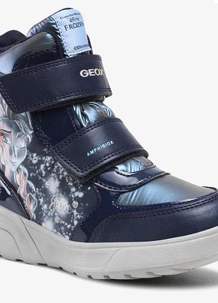 Зимові, водонепроникні💦черевики *geox sveggen*