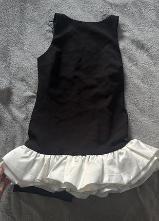 Комбенізон з шортиками zara, розмір м. краще буде на низеньку дівчинку