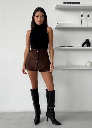 Шорти замшеві