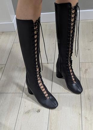 Натуральные кожаные сапоги шапочки на шнуровке