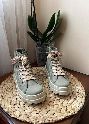 Стильні текстильні чобітки від h&m