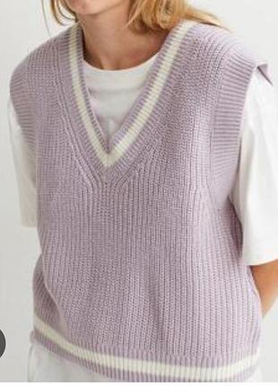 Жилет вязаный женский
