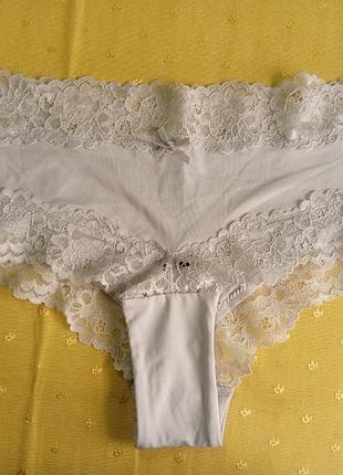 Трусики с кружевом sylvie meis 40/42