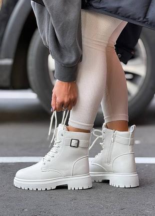 Ботинки женские, (новые), в размерах