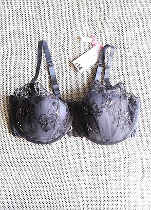 Новый шикарный бюстгальтер, размер 80e