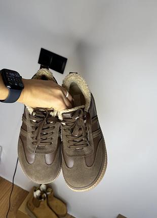 Кросівки утеплені