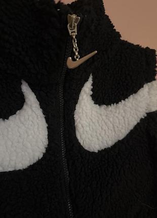 Оригінальна жилетка nike