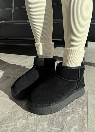 Жіночі короткі угги