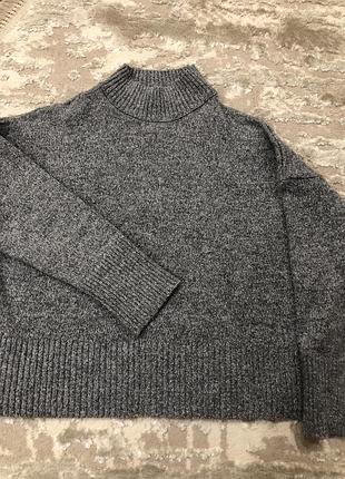 Светр stradivarius