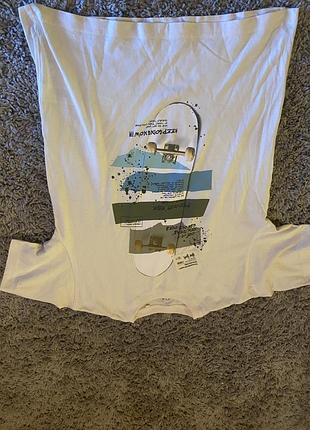 Футболка з скейтом