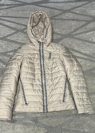 Куртки по 450 грн