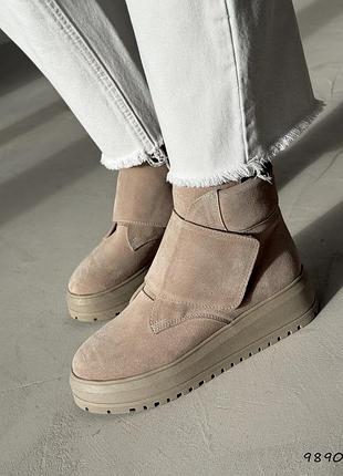 Черевики жіночі