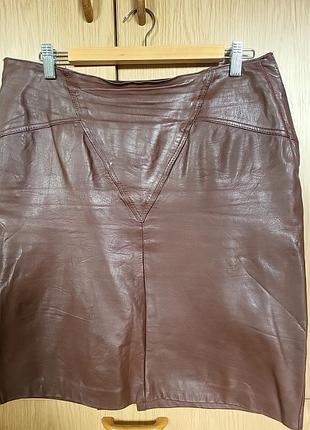 Натуральна шкіра .юбка. коричнева.
