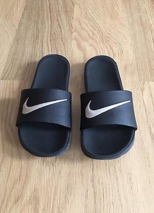 Шлепанці дитячі  nike 36