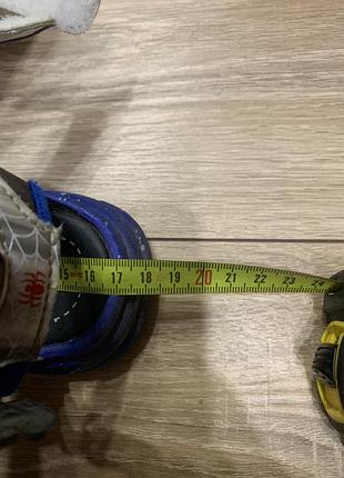 Босоніжки дитячі 2