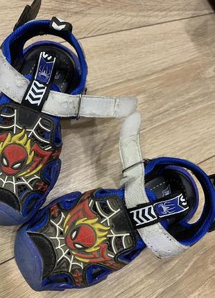 Босоніжки дитячі 3