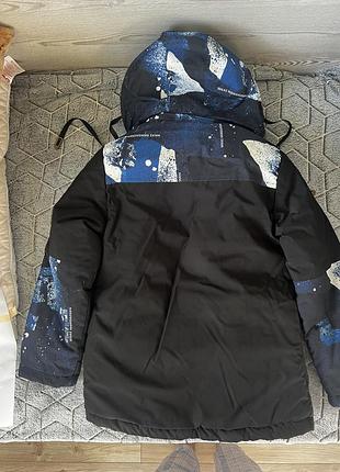 Куртка для хлопчиків 122см