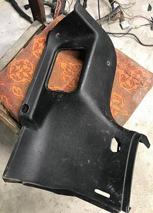 Бу накладка багажника правая renault laguna 1 лифтбек, 7700822522, 7700826960