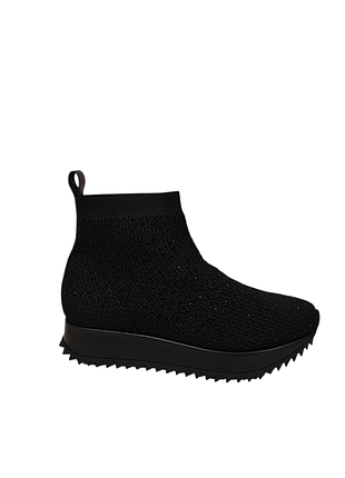 Итальянская обувь фирмы kelton р.37 стрейчевая + камушки swarovski