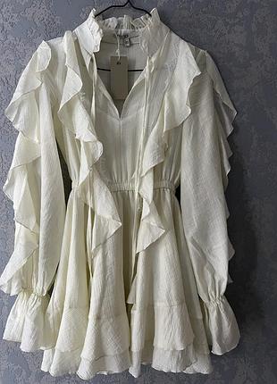 Сукня молочного кольору