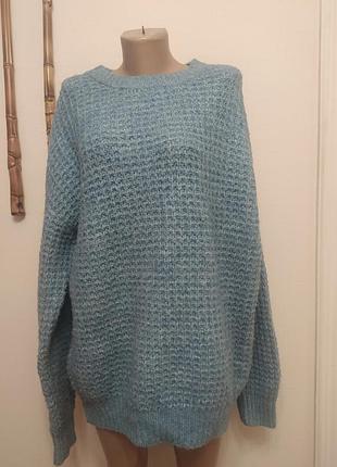 Обьёмный,крутой свитер zara