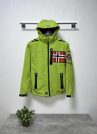 Geographical norway куртка трекинговая мужская / размер m
