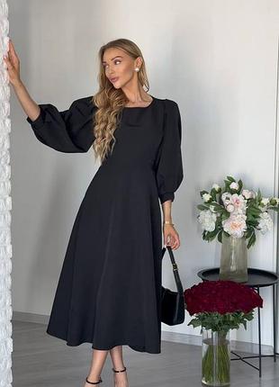 Вечернее платье миди с объемными рукавами 3/4 на манжетах с вырезом на спине с пуговицами с поясом