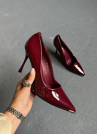 Бардові туфлі лакові червоні туфлі човники на шпильці класичні туфлі лаковані бардо туфлі на підборах базові туфлі на каблуку туфлі лодочки шпильки