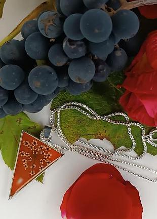 Кулон підвіска із цвітом буркуну. залитим в епоксидну смолу