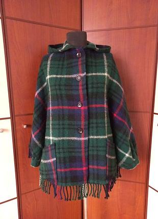 Вовняне пончо