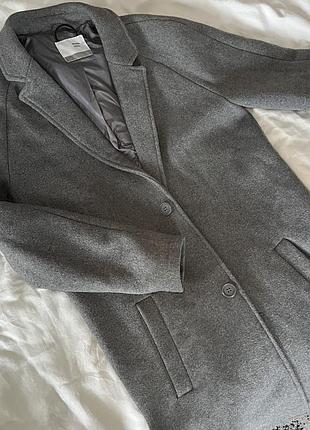 Пальто bershka