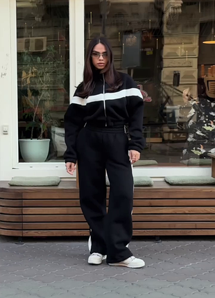 Женский теплый спортивный костюм двойка трехнить пенье на флисе