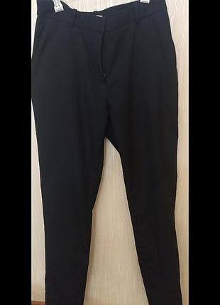 Красивые прямые брюки