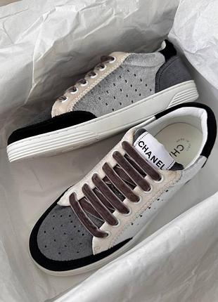 Жіночі кеди