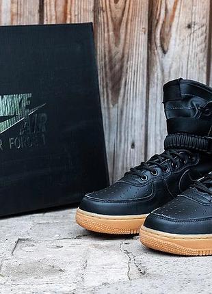 Кроссовкик nike air jordan 1, nike air force 1, nike air max, nike zoom fly, nike vomero 5, nike blazer, nike lebron, nike cortez, nike m2k, react