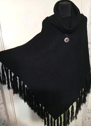 Трикотажної в'язки асиметричне бохо чорне пончо з шийкою оверсайз yessica c&a