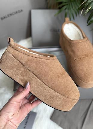 Угги, сабо, мюлі