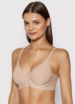 Бюстгальтер