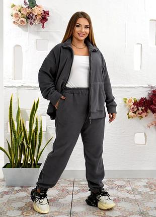 Костюм жіночий