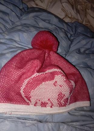 Шапочка женская вязаная