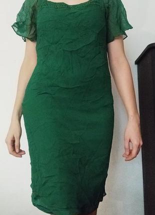 Легкое платье с шелковой подкладкой 💚