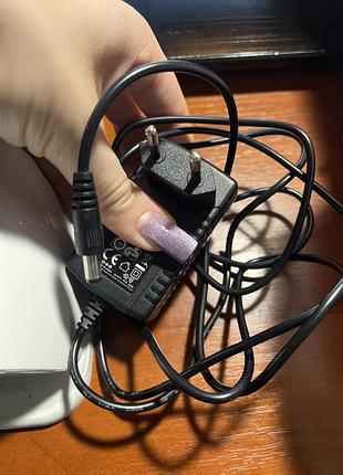 Лампа для манікюру, біла