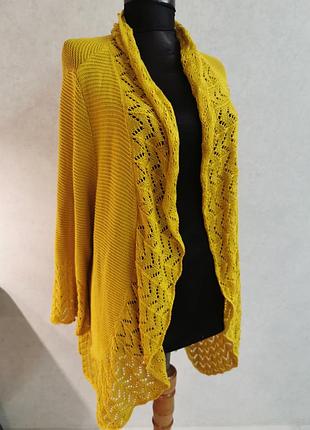 Жіночий осінній кардиган