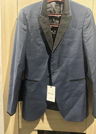Чоловічий костюм відомого бренду