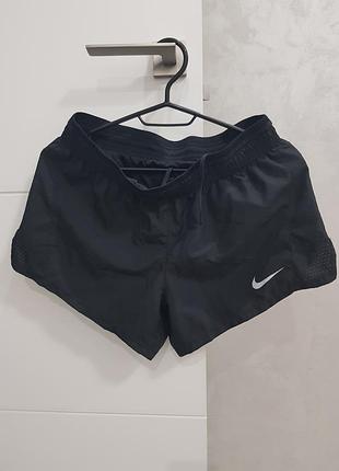 Качественные шорты nike