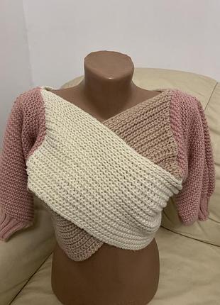 Продам трьохколірний жіночий светр