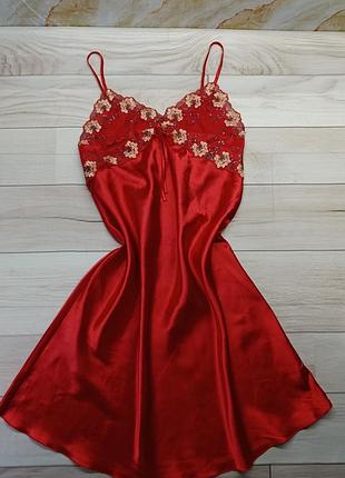 Шелковая ночная рубашка enci красная на бретелях с кружевом с резинкой миди l