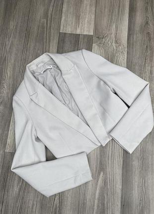 Вишуканий вкорочений блейзер