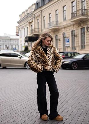 Жіноча укорочена леопардова шуба авто леді з еко хутра кролика на сатиновій підкладці зима осінь
